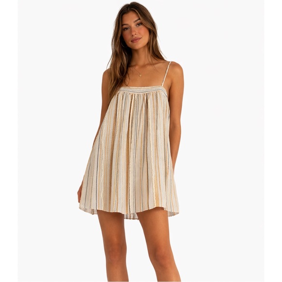 Gianni Bini Dresses & Skirts - Rosie Babydoll Textured Mini Dress The Sedona Sunset by Gianni Bini L Ivory NWT